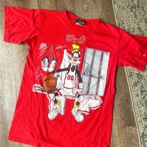 Disney Originals Vintage Goofy Graphic T-shirt small medium